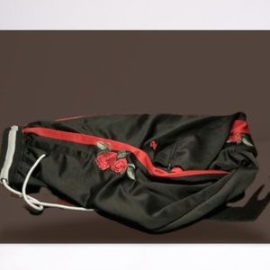 Screenshot Black/Red Floral Sweatpants